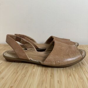 Born Womens Brown Leather Trang Sandals Slip On Flats Cushion Comfort Neutral 8